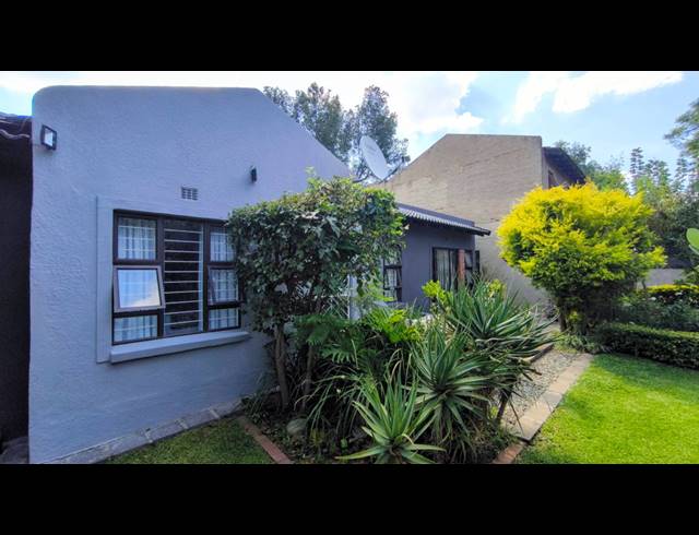 3 BEDROOM HOUSE FOR SALE IN BRACKENHURST